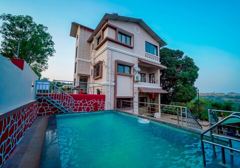 Gold Nest Valley View 3BHK