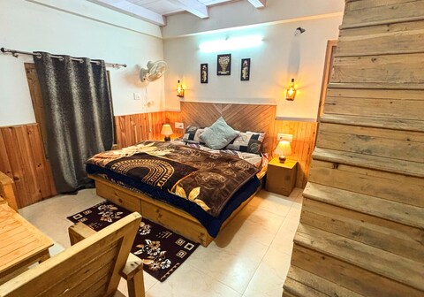 Jumbo cottages