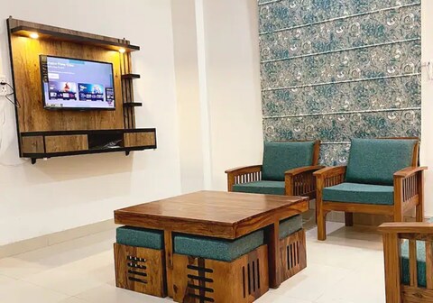 Utopia 3BHK Entire Luxury Apartment In Noida 63