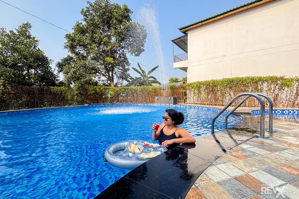 Wonderwood Corbett Resort (1min walk to River with Deep Jungle Trail)