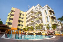 Eastiny Inn Hotel, Pattaya Eastiny Inn Hotel, Pattaya
