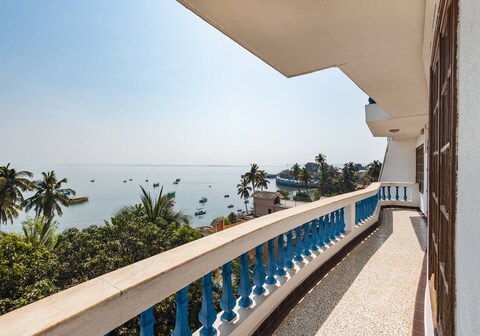 Sea View 5 Bedroom Luxe