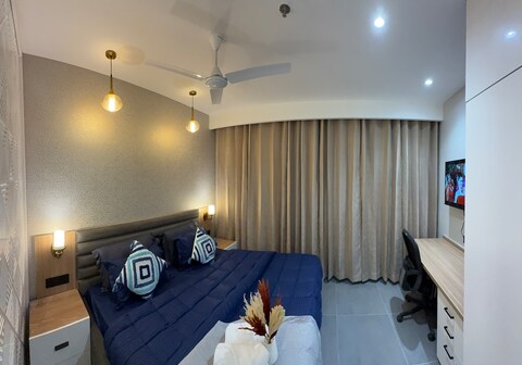 The Cloud 39th Flr Corporate Couple Friendly