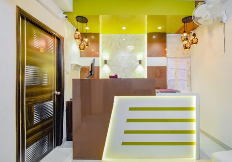 Super Hotel O Royal Palace