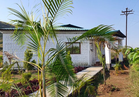 Club Shandilya Annexe