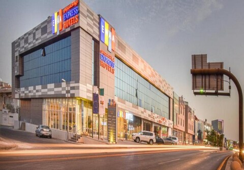 فندق إيواء إكسبريس خريص