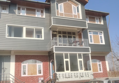 Gulmarg Sky Heaven Reside Inn