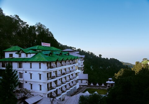 Hotel Dalhousie Heights