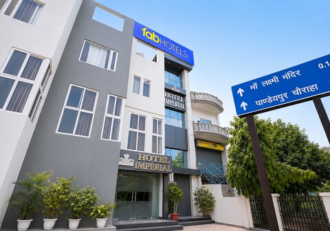 Fabhotel Imperial 900 m from Sarnath Museum
