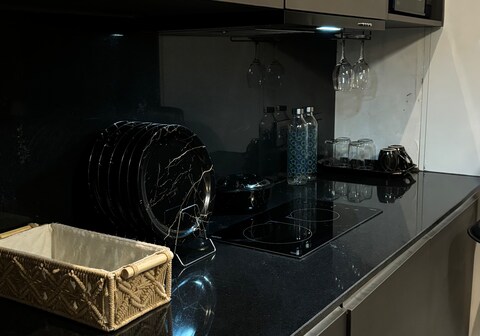 VistaStay by Luxury Heights