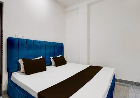 Radhe krishna palace