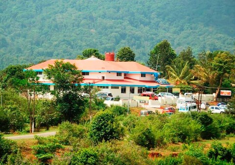 KSTDC Hotel Mayura Talacauvery