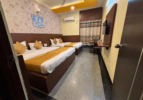 Hotel Nav Bharath Residency