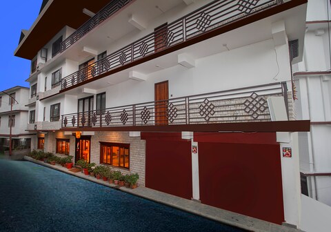 Hotel Sonamchen Retreat