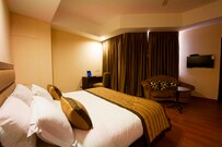 Hotel Aura @ Airport, Delhi Hotel Aura @ Airport, Delhi