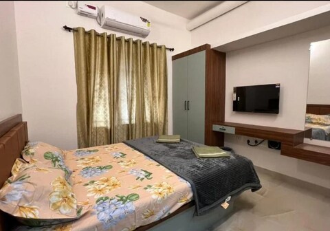 Rock finch Holiday homes