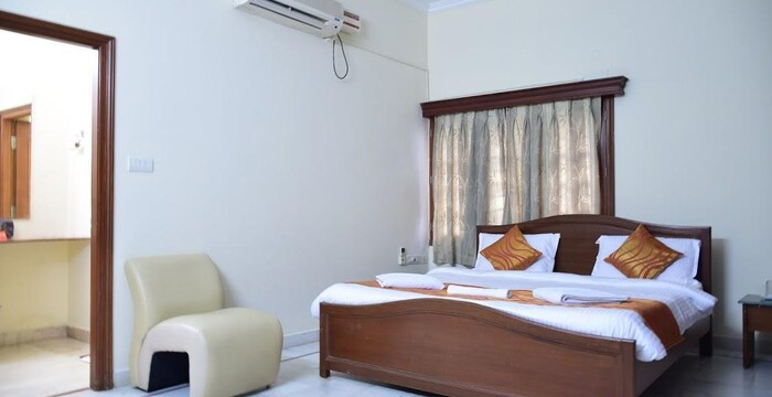 Bed room