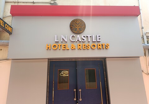 Hotel Sai Premium
