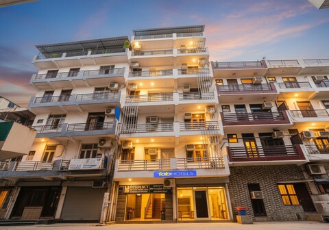 FabHotel Blue Stone Stay