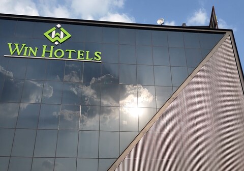 Win Hotel