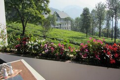 Gruenberg Tea Plantations Haus | Hill-view Rooms, Munnar Gruenberg Tea Plantations Haus | Hill-view Rooms, Munnar