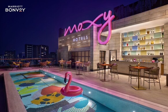 Moxy Mumbai Andheri West By Marriott