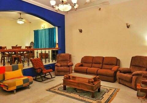 Sunflower Skyline By Spacez