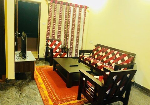 Diamond Hill 3 BHK Apartment