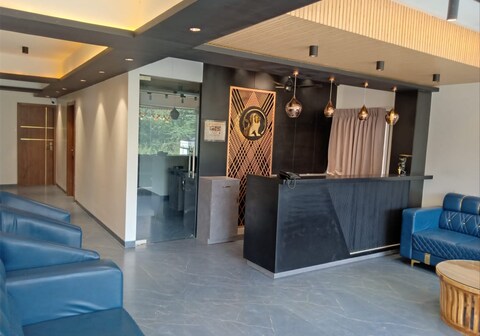 Hotel Suvarnam Residency