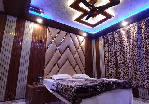 Hotel Fabulous Kashmir