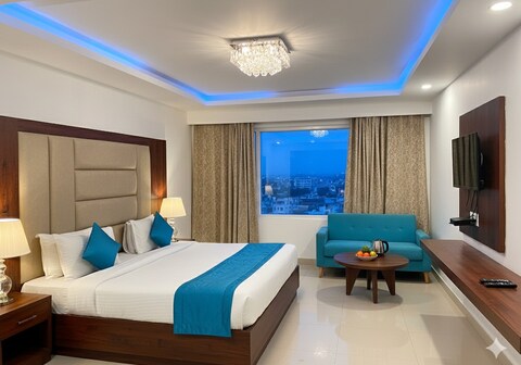 Hotel The Tark Near IGI Airport Delhi