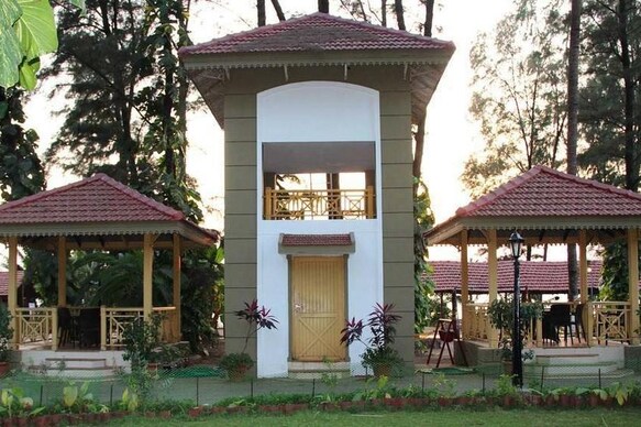 Golden Swan Beach Resort