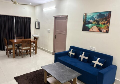 Sandeep Serviced Apartment