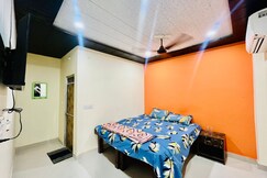 Swastik P. Guest Room, Varanasi Swastik P. Guest Room, Varanasi