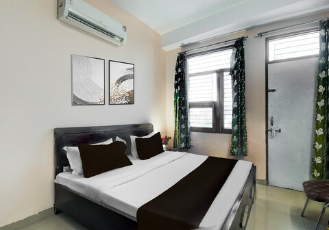 Hotel O IC Guest House Bhankrota Bus Stop