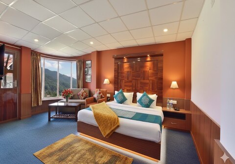 Galleu Hill Resort, Kufri, Shimla By LA Riqueza Hotels