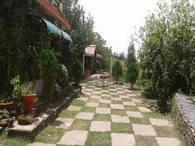 the oak trails, Nainital the oak trails, Nainital