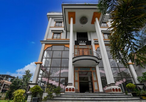 Collection O Jalpaiguri Formerly Greater Kailash