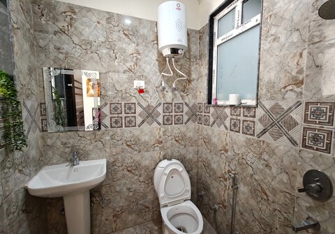 Brij Vasant Floors