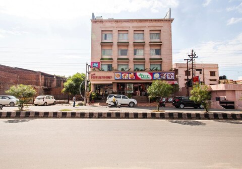 Hotel Deep Residency