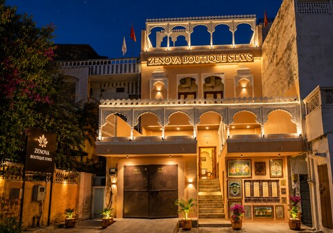 Zenova Boutique Stays