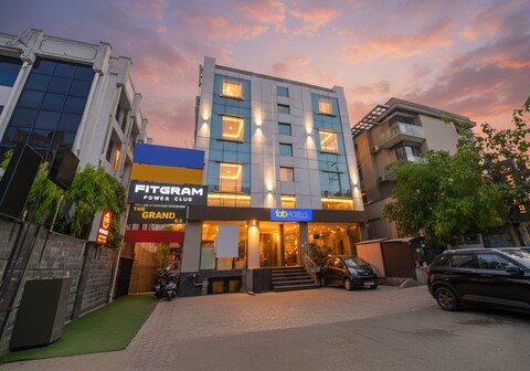 FabHotel Grand Boutique