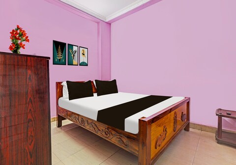 Hotel O Clock Centre Chirala