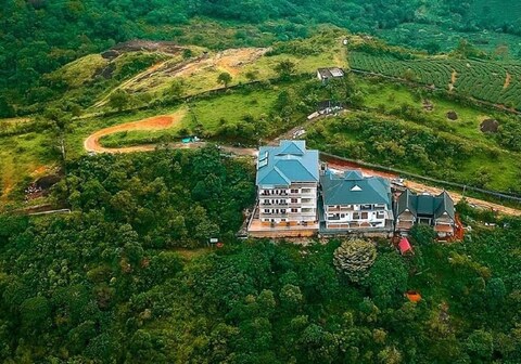 Tower Sky Resort