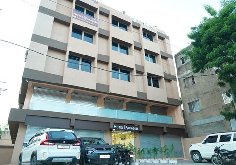 HOTEL PARADISE ( 50 meter from Rajkot Junction Railway Station )