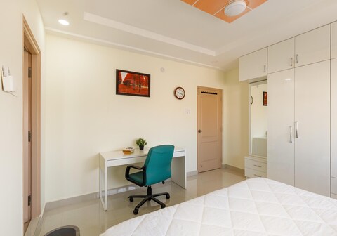 Euphoria Penthouse|Large Sitout|Golconda Fort