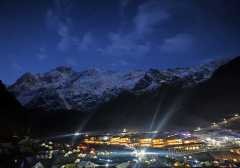 Camp Kedar Nomads -300 m from temple