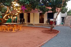 Paradise Cuckko Nest, Auroville Paradise Cuckko Nest, Auroville
