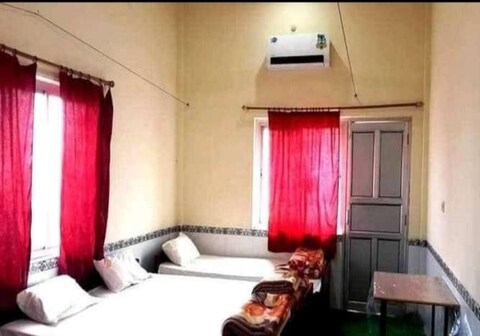 SPOT ON D C Medi Centre