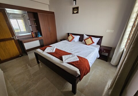 Maya Homes Near Puri Railway Station